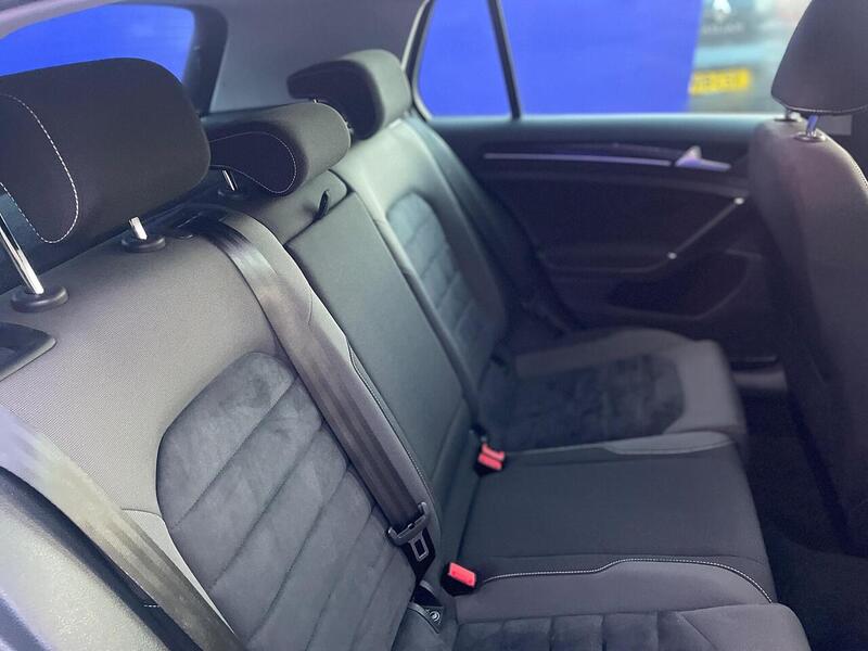 Volkswagen Golf 1.4 TSI BlueMotion Tech ACT GT Edition Hatchback 5dr Petrol Manual Euro 6 (s/s) (150 ps) - U7278