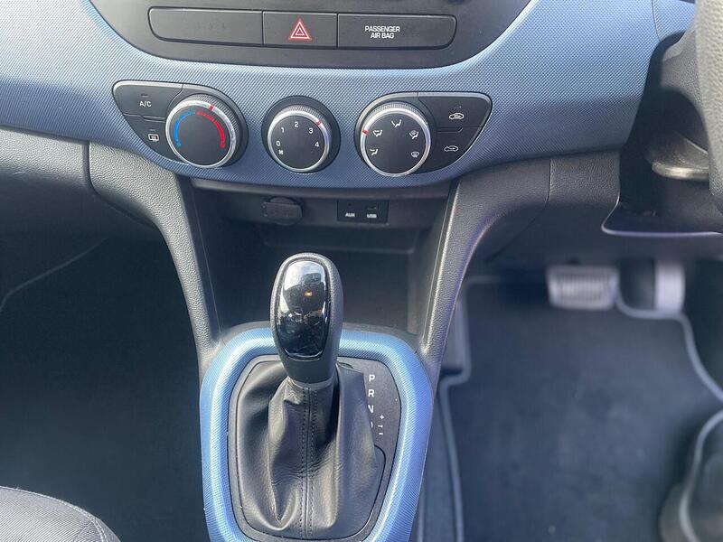 Hyundai i10 1.2 SE Hatchback 5dr Petrol Auto Euro 5 (87 ps) - U7279