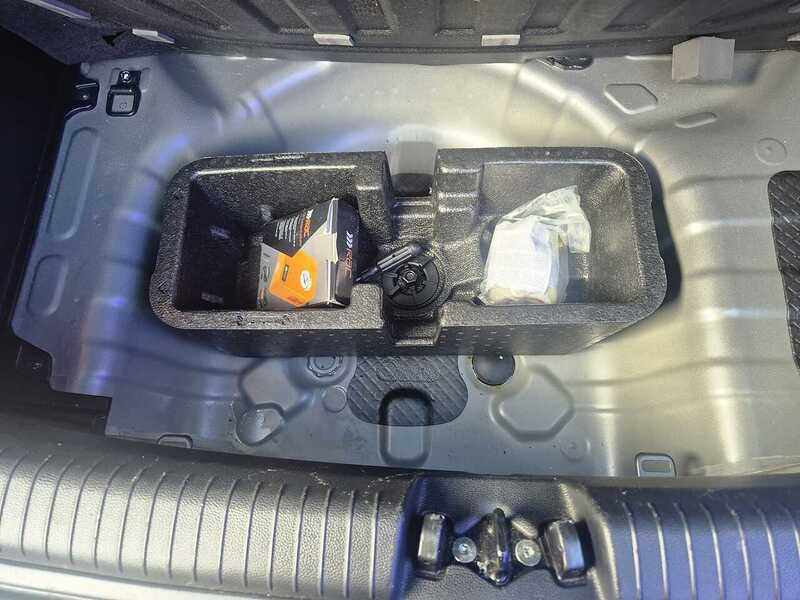 Hyundai i10 1.2 SE Hatchback 5dr Petrol Auto Euro 5 (87 ps) - U7279