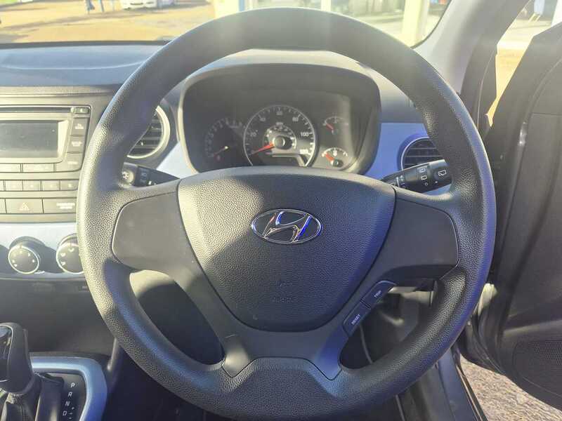 Hyundai i10 1.2 SE Hatchback 5dr Petrol Auto Euro 5 (87 ps) - U7279