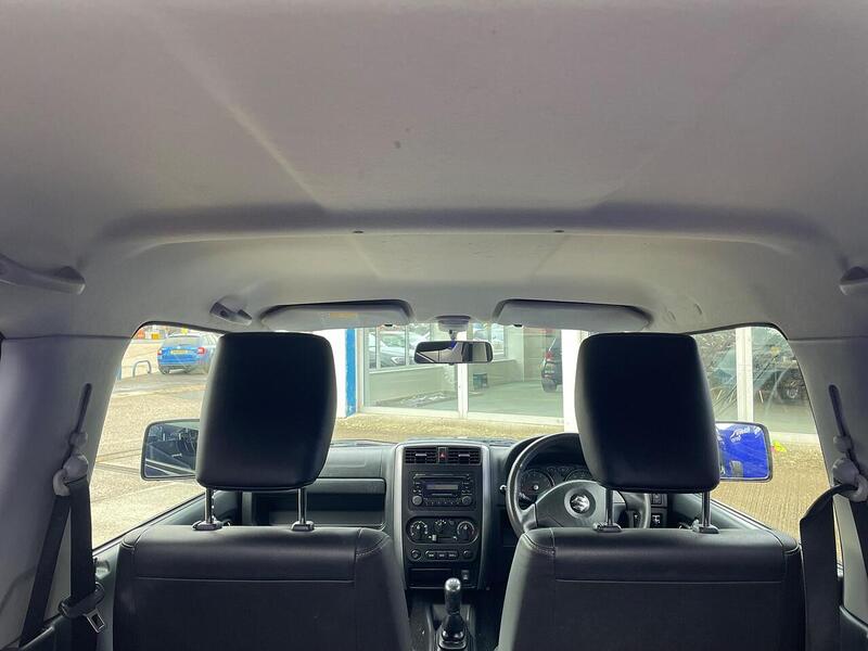 Suzuki Jimny 1.3 VVT SZ4 SUV 3dr Petrol Manual 4WD Euro 5 (85 ps) - U7281