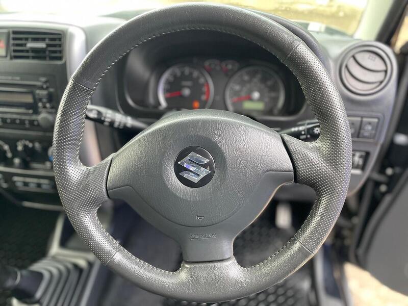 Suzuki Jimny 1.3 VVT SZ4 SUV 3dr Petrol Manual 4WD Euro 5 (85 ps) - U7281