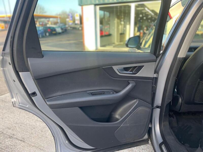 Audi Q7 3.0 TDI V6 45 Sport SUV 5dr Diesel Tiptronic quattro Euro 6 (s/s) (231 ps) - U7285