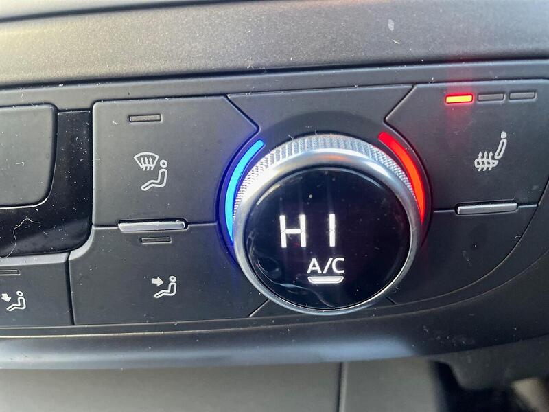 Audi Q7 3.0 TDI V6 45 Sport SUV 5dr Diesel Tiptronic quattro Euro 6 (s/s) (231 ps) - U7285