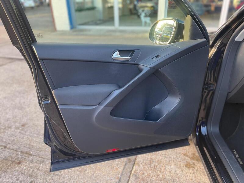 Volkswagen Tiguan 2.0 TDI BlueMotion Tech S SUV 5dr Diesel Manual 2WD Euro 5 (s/s) (140 ps) - U7288