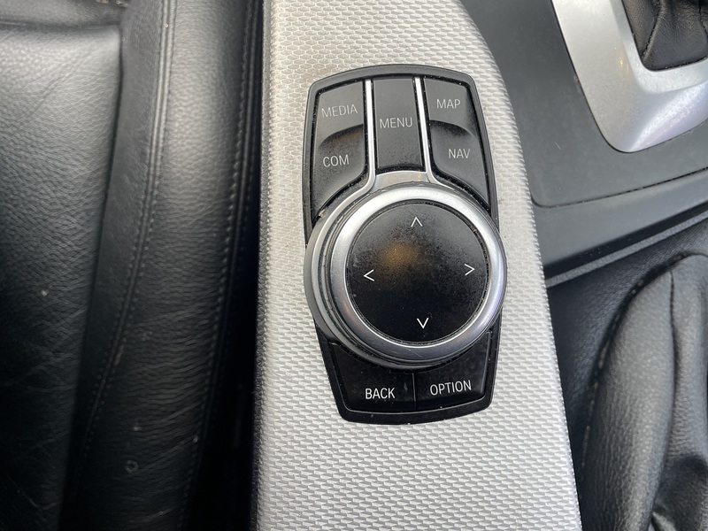 BMW 3 Series 320i M Sport - U7296