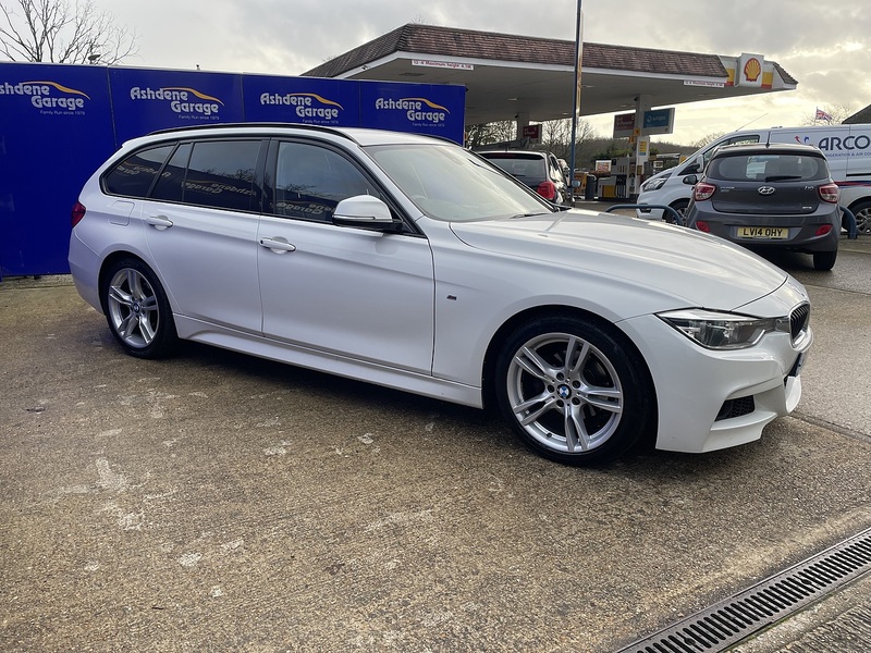 BMW 3 Series 320i M Sport - U7296