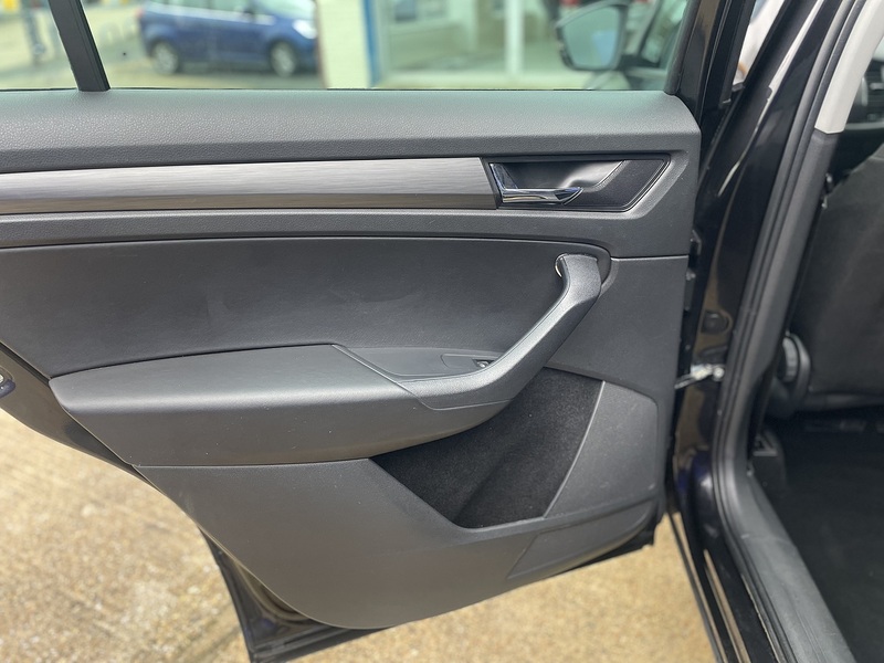 Skoda Kodiaq TSI SE - U7297