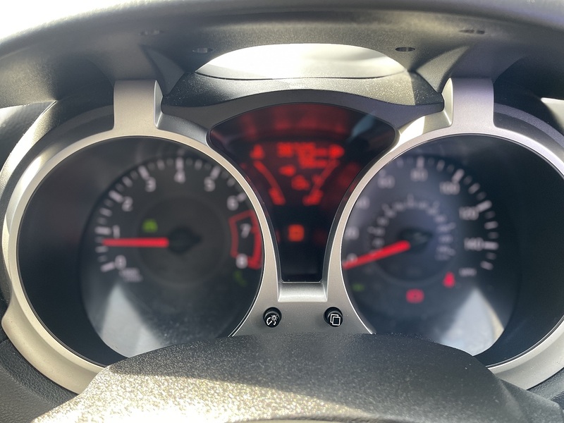 Nissan Juke Tekna - U7298