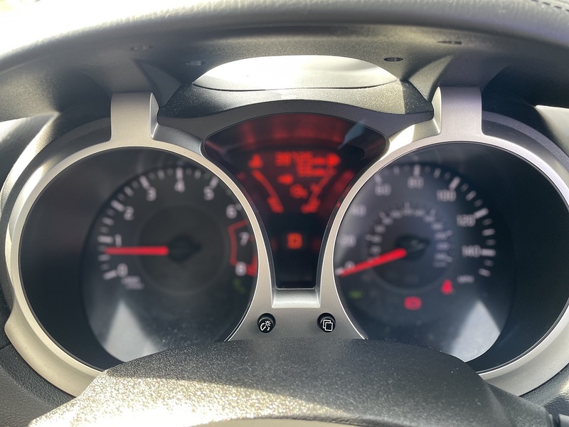 Nissan Juke Tekna - U7298