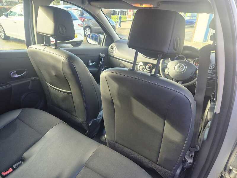 Renault Clio TCe Dynamique TomTom - U7301