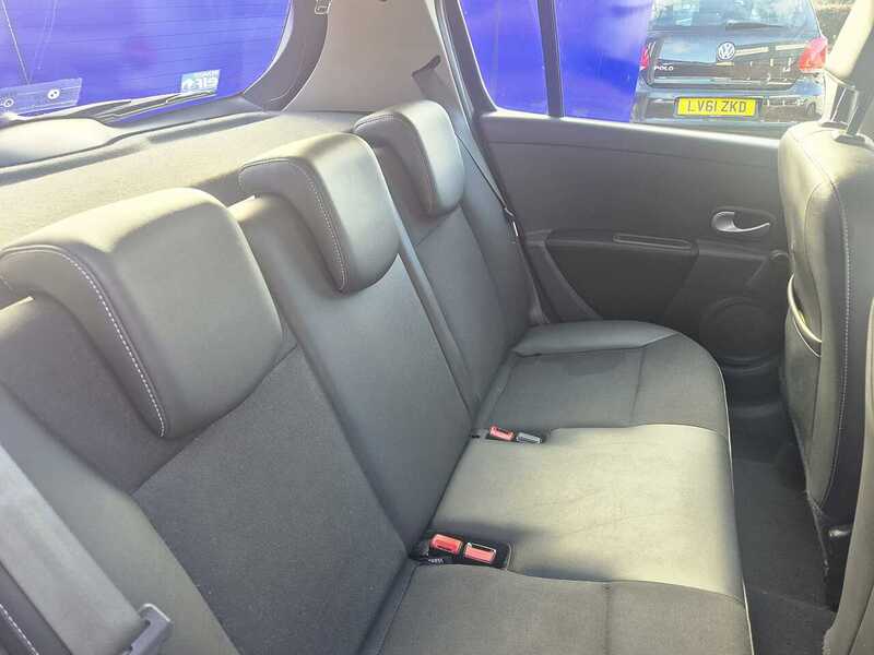 Renault Clio TCe Dynamique TomTom - U7301