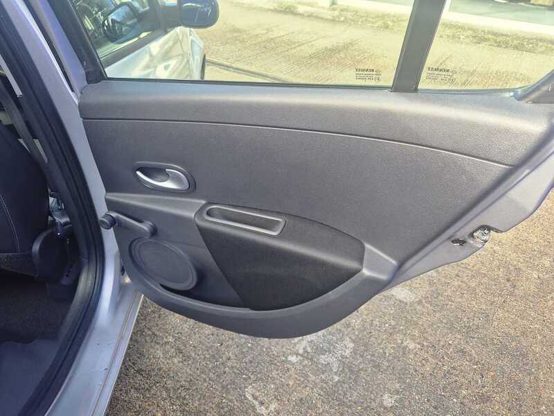 Renault Clio TCe Dynamique TomTom - U7301