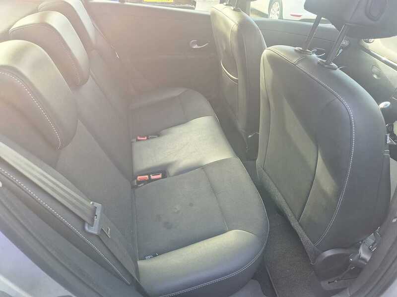 Renault Clio TCe Dynamique TomTom - U7301