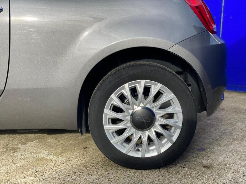 Fiat 500 MHEV Dolcevita - U7302