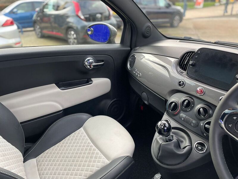 Fiat 500 MHEV Dolcevita - U7302