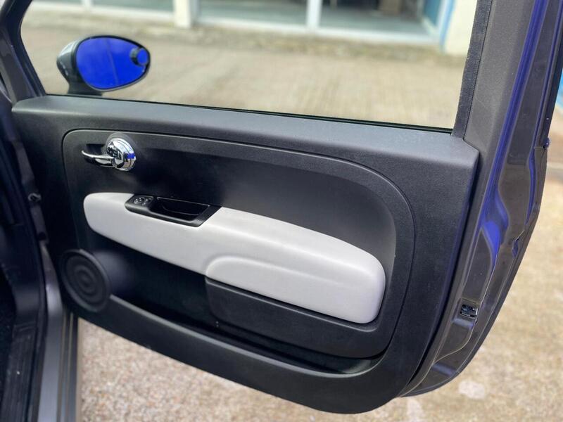 Fiat 500 MHEV Dolcevita - U7302