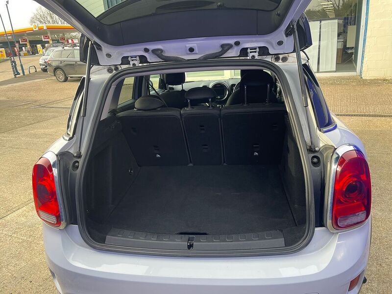 MINI Countryman Cooper SE Classic - U7306