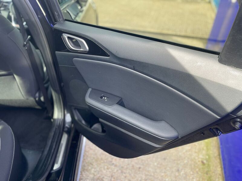 Kia Ceed T-GDi GT-Line - U7308