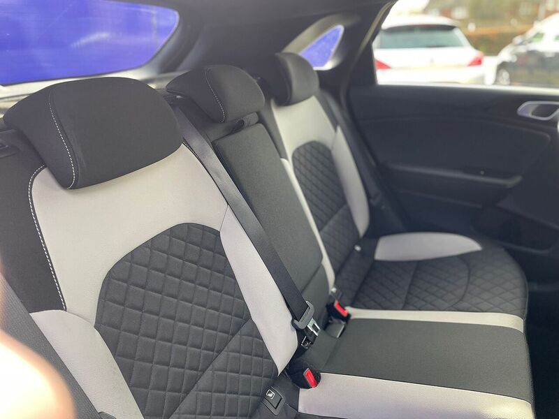 Kia Ceed T-GDi GT-Line - U7308