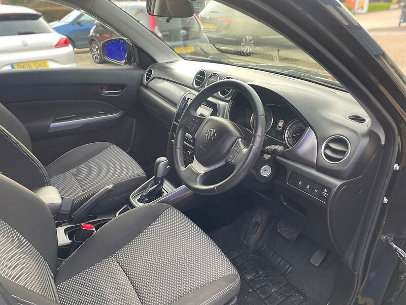 Suzuki Vitara Boosterjet SZ-T - U7309