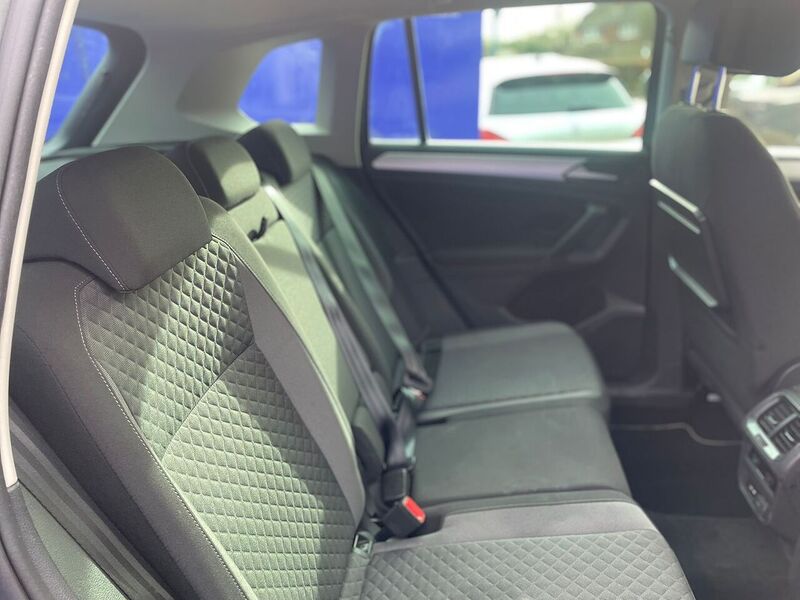 Volkswagen Tiguan TSI SE Navigation - U7310