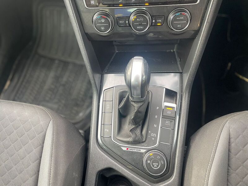 Volkswagen Tiguan TSI SE Navigation - U7310