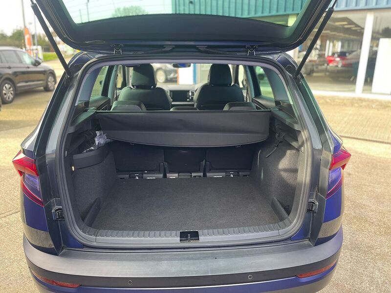 Skoda Karoq TSI SE L - U7311