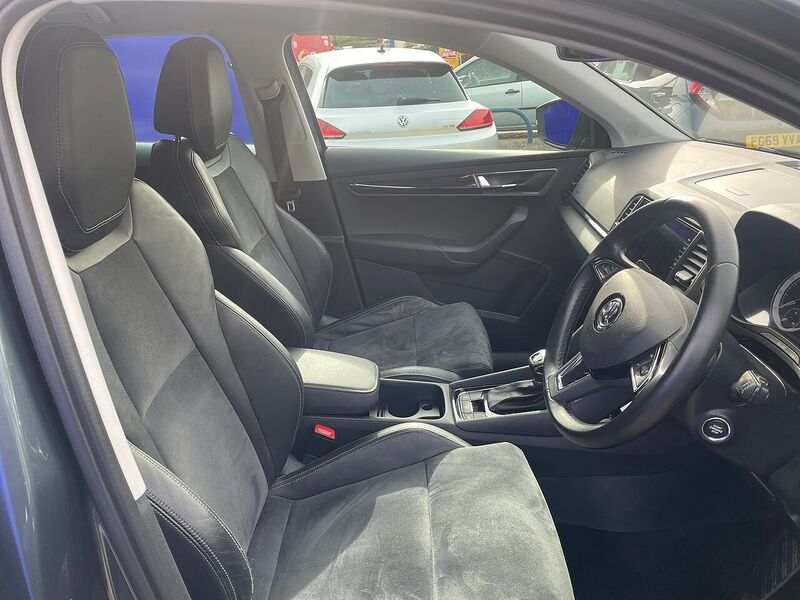 Skoda Karoq TSI SE L - U7311