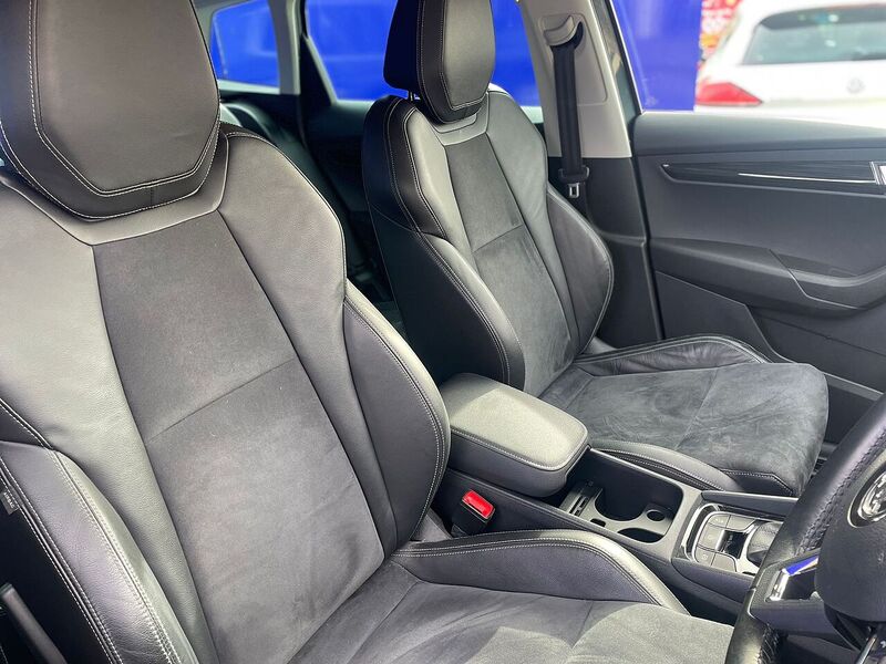 Skoda Karoq TSI SE L - U7311