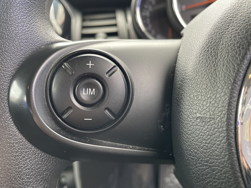 MINI Hatch Cooper - U7324