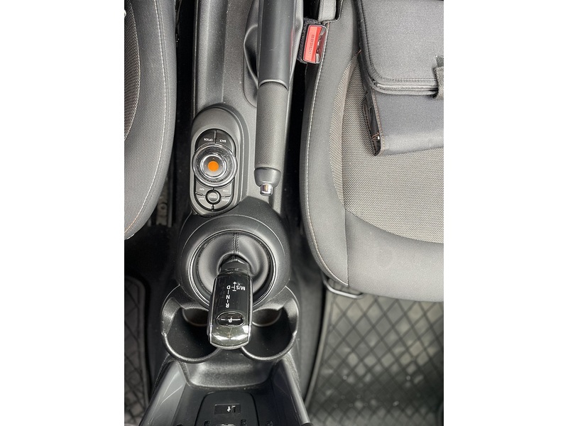 MINI Hatch Cooper - U7324