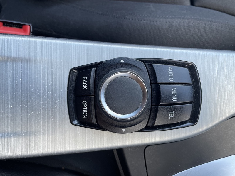 BMW 3 Series 320i Sport - U7326