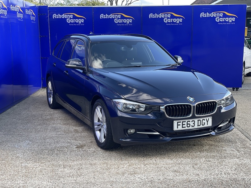 BMW 3 Series 320i Sport - U7326