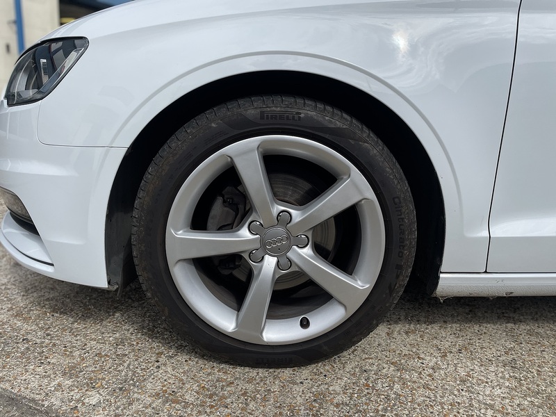 Audi A3 Cabriolet TFSI CoD Sport - U7327