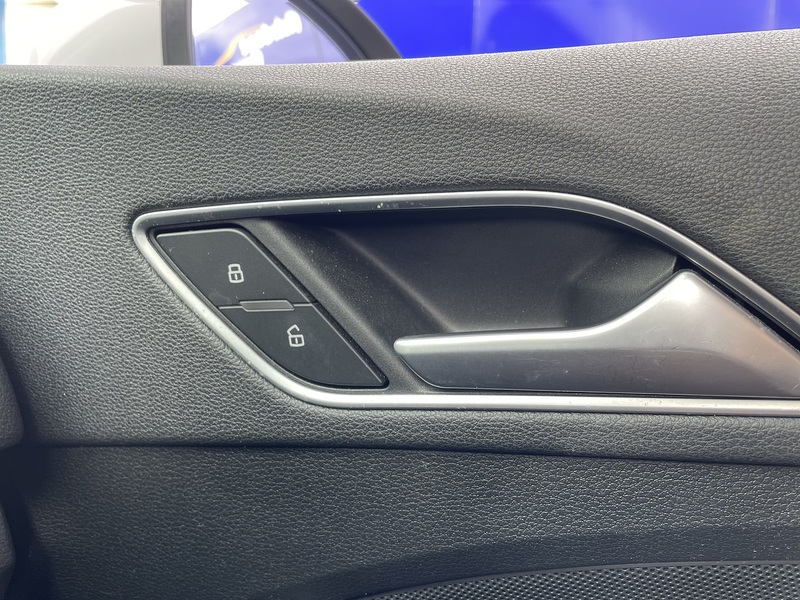 Audi A3 Cabriolet TFSI CoD Sport - U7327