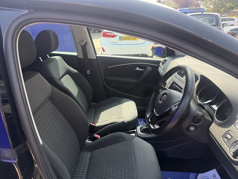 Volkswagen Polo TSI BlueMotion Tech Match Edition - U7333
