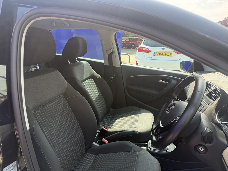 Volkswagen Polo TSI BlueMotion Tech Match Edition - U7333