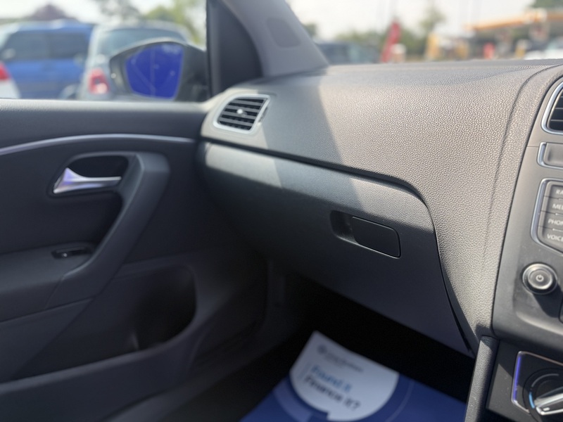 Volkswagen Polo TSI BlueMotion Tech Match Edition - U7333