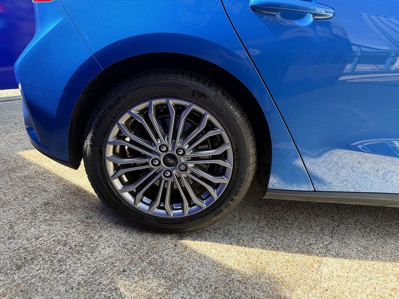 Ford Focus Titanium X - U7351
