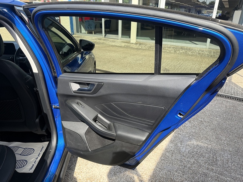 Ford Focus Titanium X - U7351