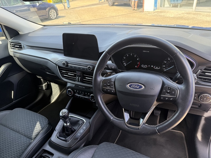 Ford Focus Titanium X - U7351