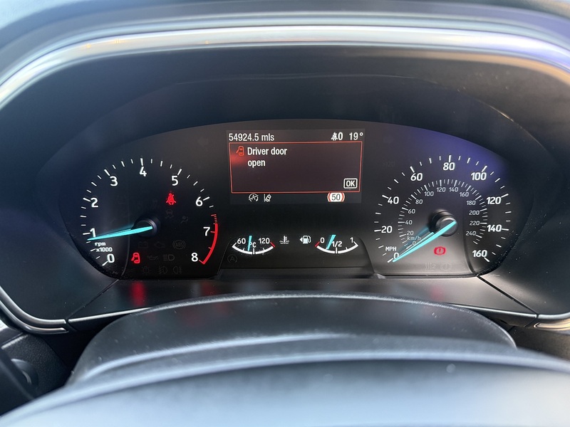 Ford Focus Titanium X - U7351