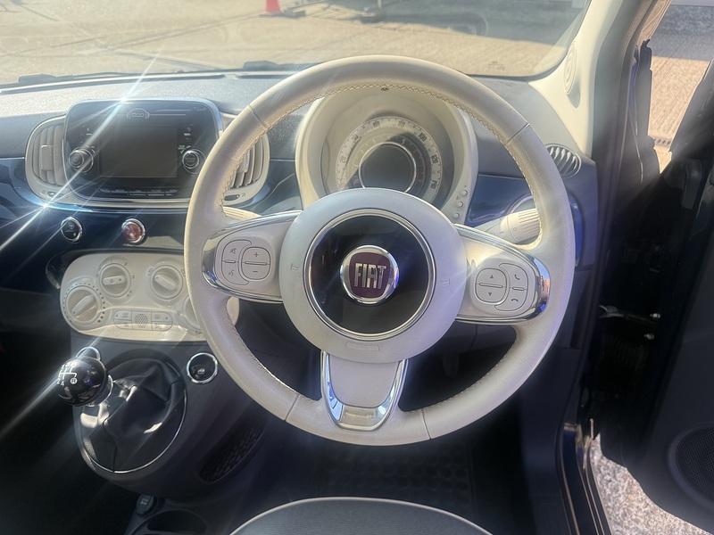 Fiat 500 Lounge - U7352