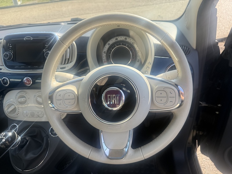 Fiat 500 Lounge - U7352
