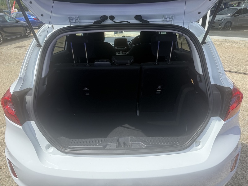 Ford Fiesta Titanium - U7360
