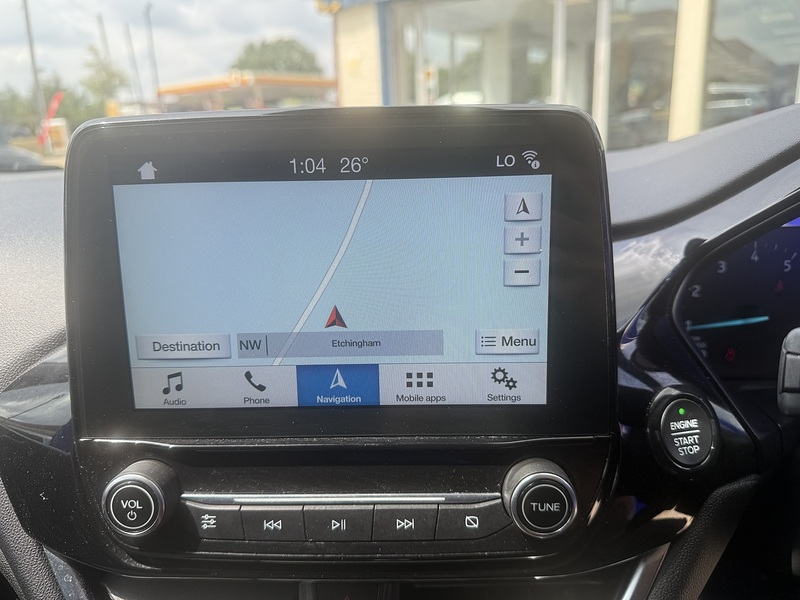 Ford Fiesta Titanium - U7360