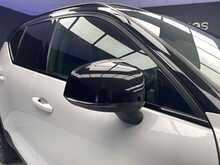 Volvo XC40 T3 R-Design Pro - U11706