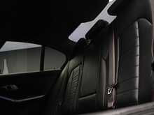 BMW 3 Series 320d M Sport - U11757