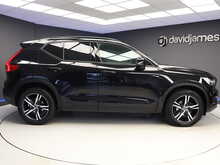Volvo XC40 T3 R-Design - U11900